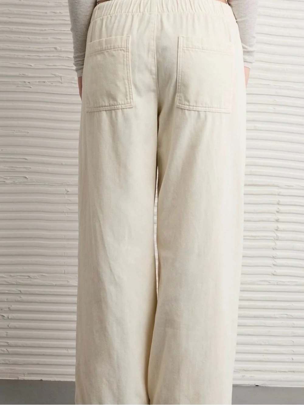 American Eagle Cozy Dreamy Drawstring Wide-Leg Pants in Cream/Ivory
